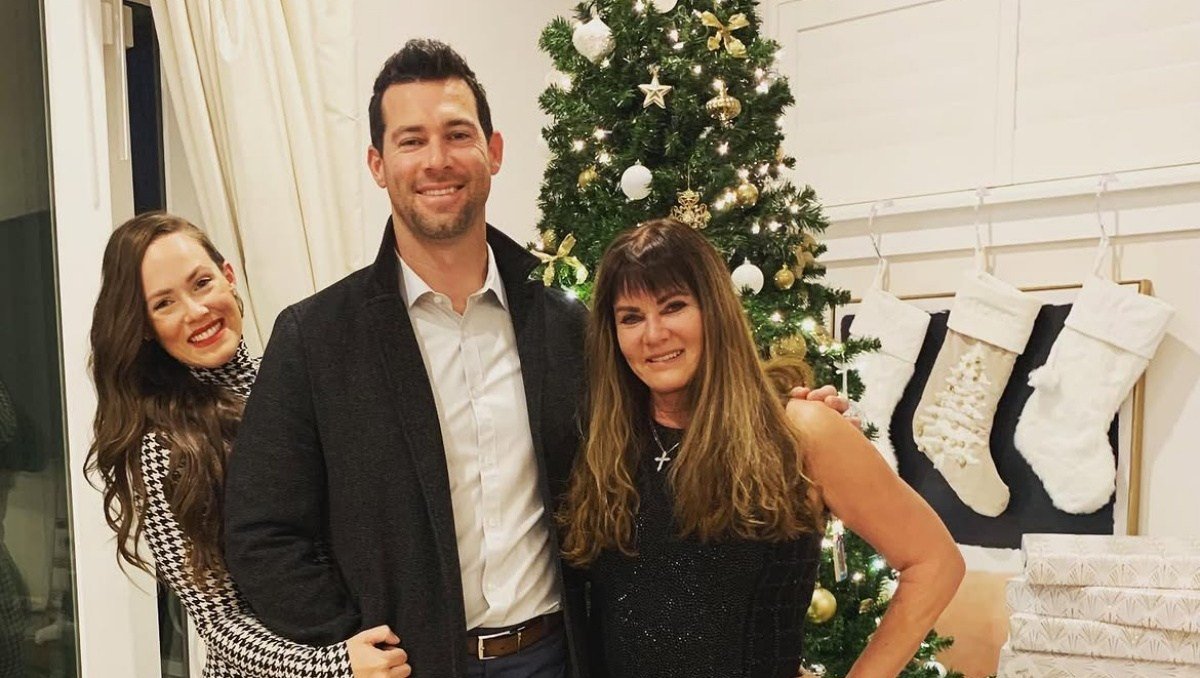RHOC Alum Jeana Keough Finishes Radiation Treatment, Daughter Says She Is Refusing Pain Medication RHOC Alum Jeana Keough Finishes Radiation Treatment, Daughter Says She Is Refusing Pain Medication