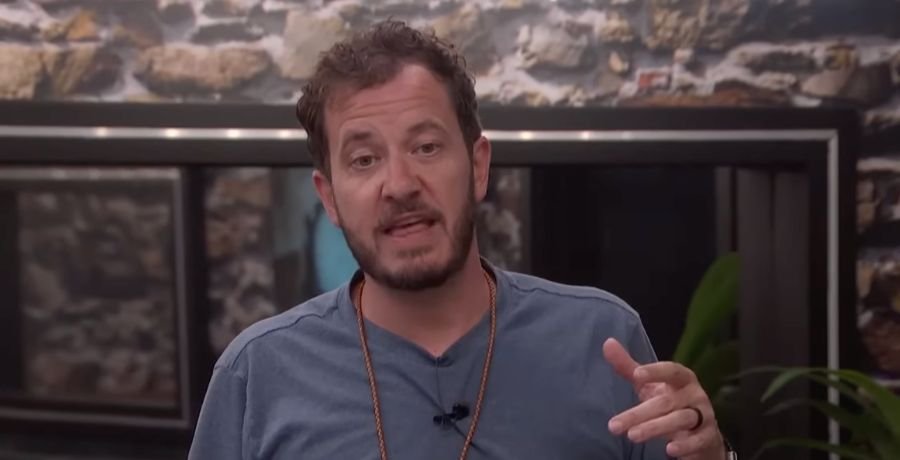 Big Brother Fans Shocked, Spot Ghost On Live Feeds Big Brother Fans Shocked, Spot Ghost On Live Feeds