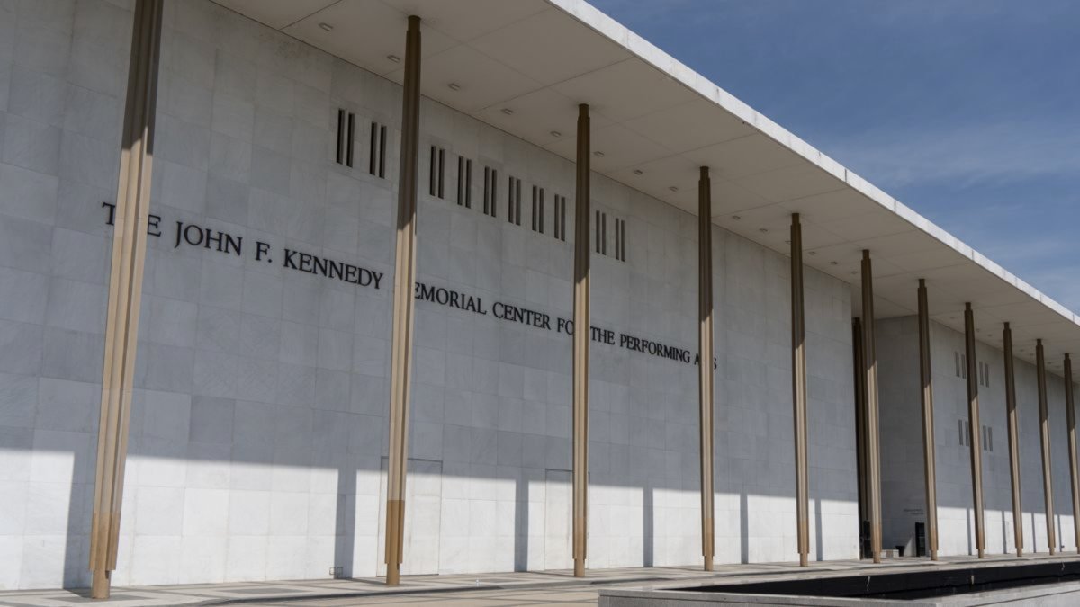Judge Orders Kennedy Center to Give Notice of Any Major Changes to Building